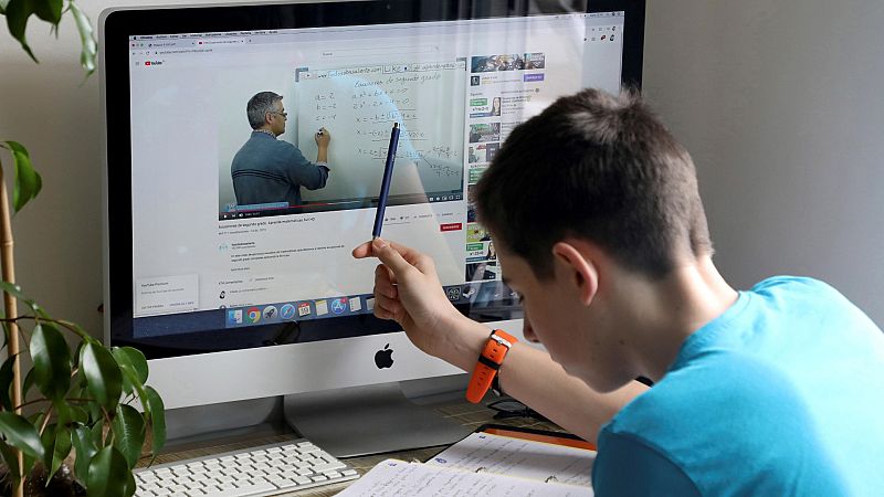 ¿Cómo se ha llevado a cabo la relajación del confinamiento de menores en otros países?