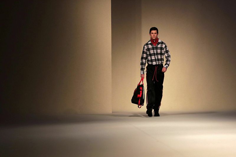 ¿Desfiles sin gente? David Catalán analiza la situación actual de la moda y los retos a los que se enfrenta