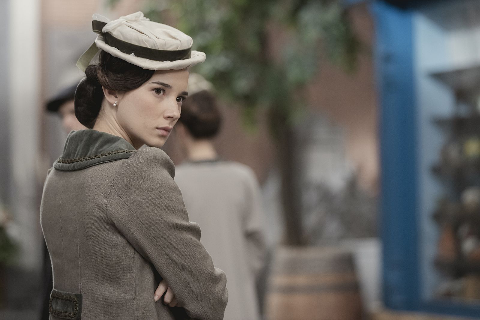 Aria Bedmar: "Camino no se va a París con Maite por miedo" - Acacias 38 | Ver