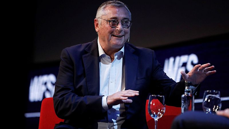 El mundo del deporte llora la pérdida de Michael Robinson