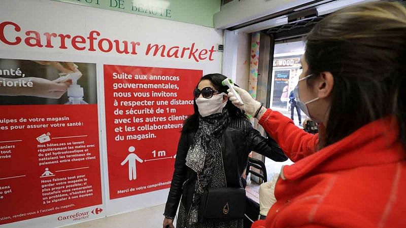 No, las mascarillas que ofertan las tiendas de Carrefour no son quirúrgicas pero sí son aptas para prevenir