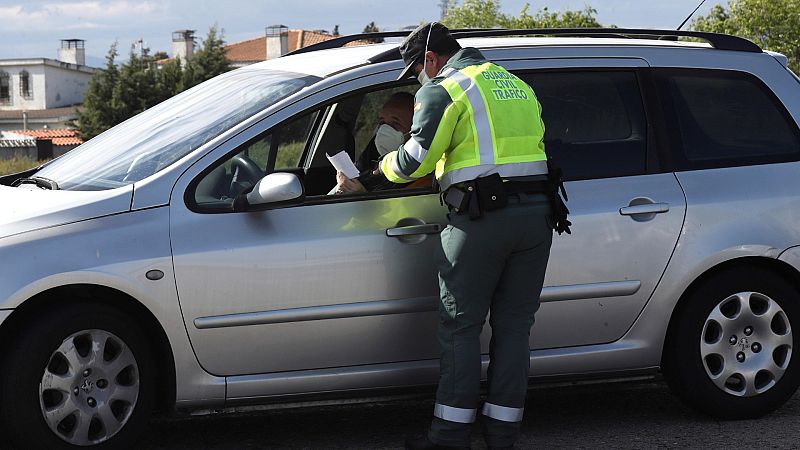 Sanidad prohíbe los desplazamientos en coche o en transporte público para hacer ejercicio