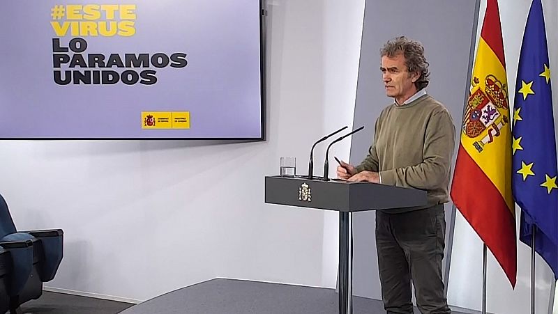 Fernando Simón: "Sería inocente pensar que la inmunidad de rebaño nos va a salvar de esto"