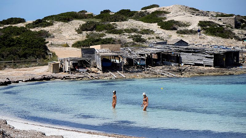 La Fase 1 se adelanta en El Hierro, La Graciosa, La Gomera y Formentera a partir de este lunes