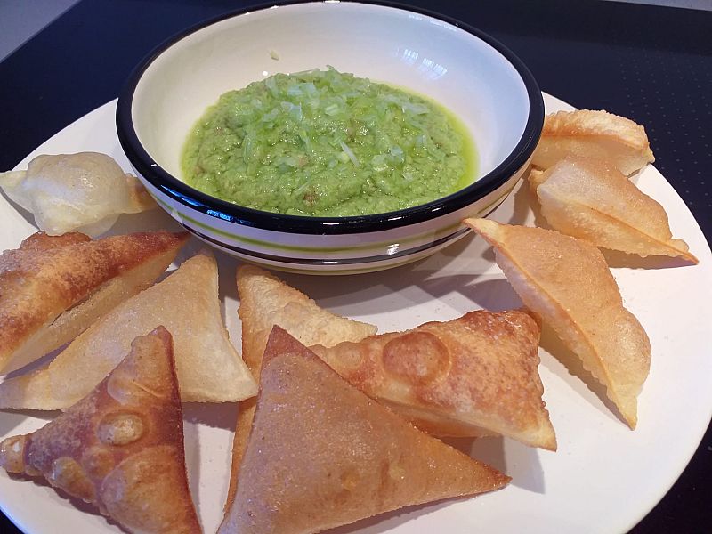 Receta de falsos nachos caseros con guacamole, los m�s divertidos y deliciosos