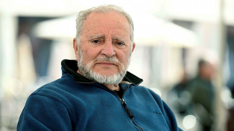 Julio Anguita, ingresado en la UCI en estado crítico tras sufrir una parada cardiorespiratoria