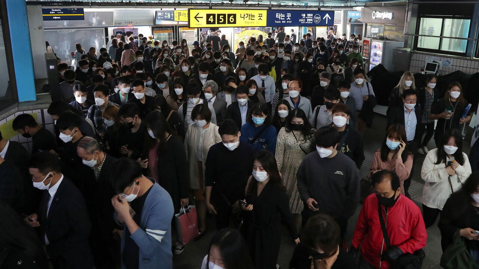 Coronavirus | Simón: "El repunte en Corea del Sur nos coloca en nuestro sitio" - Especiales informativos | Ver