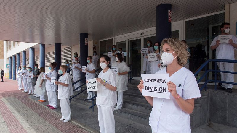 Dimite la consejera de Sanidad de Aragón tras asegurar que era un "estímulo" para los sanitarios hacerse sus propios EPIs