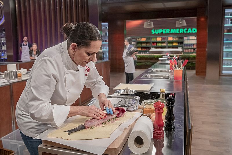 Los aspirantes de 'MasterChef' cocinarán en parejas para limar asperezas