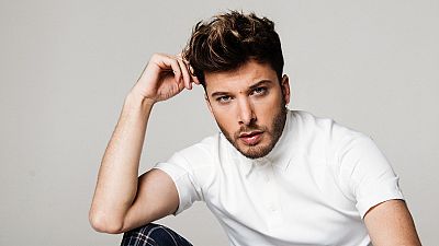 Blas Cant� desvela algunos detalles de la puesta en escena de "Universo" en NikkieTutorials Calling