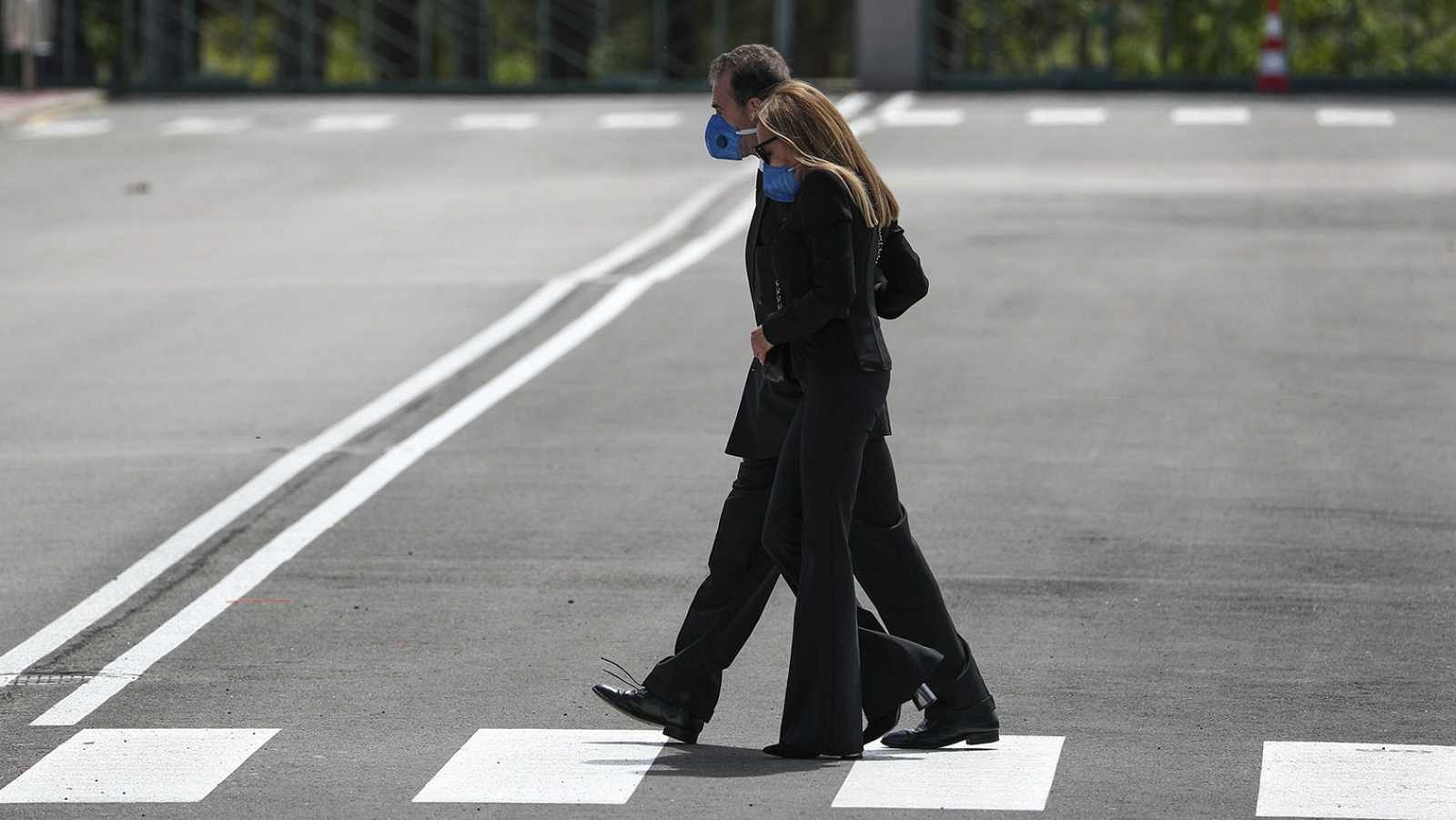 Ana Obregón y Alessandro Lequio acuden al entierro de su hijo