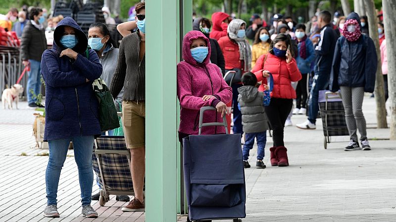 Familias que aspiran al ingreso mínimo vital: "Tengo que sacar adelante a seis hijos y estoy desesperada"