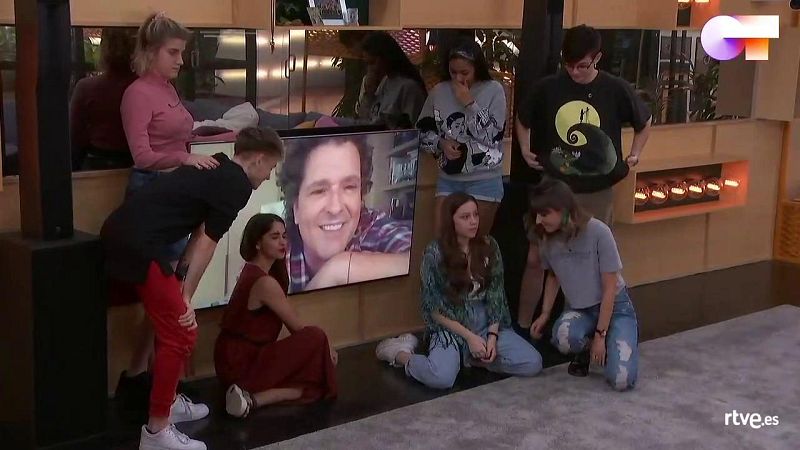 Carlos Vives en su visita virtual: "Una vez fui a España, visité OT y estaba David Bisbal"