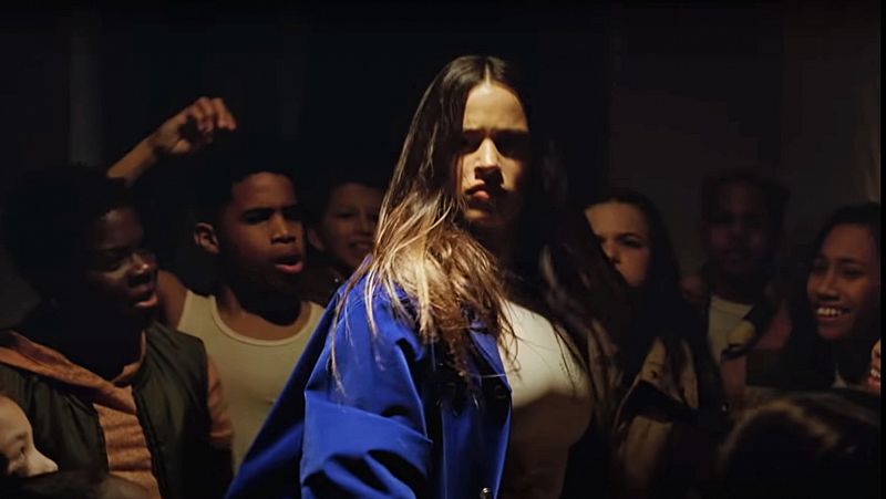 Rosalía estrena "TKN", su nueva canción con el rapero Travis Scott