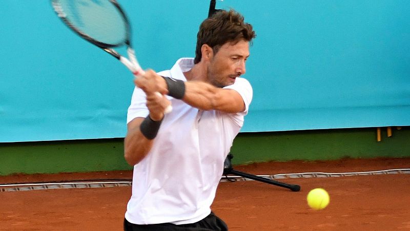 Ferrero organiza el primer torneo de tenis en España tras la vuelta a la actividad