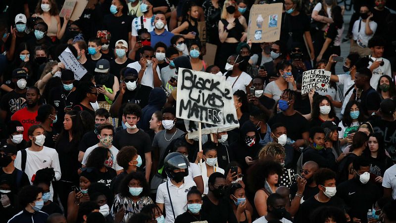 Incidentes en París en una protesta por la muerte de un joven negro tras ser detenido en 2016