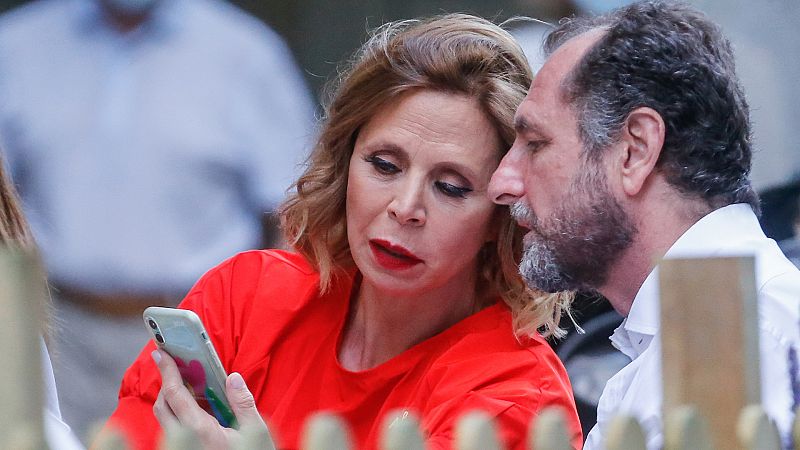 Ágatha Ruiz de la Prada sobre Luis Gasset: "Nos estamos conociendo".