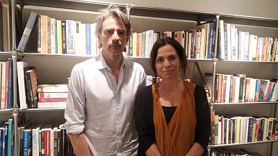 Hablando de libros: 'Rewing', de Juan Tallón y Elena Martínez, la 'librera coraje'
