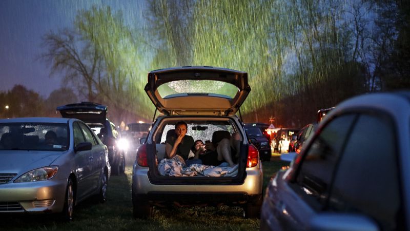 Conciertos y festivales desde el coche: la alternativa para la música en directo