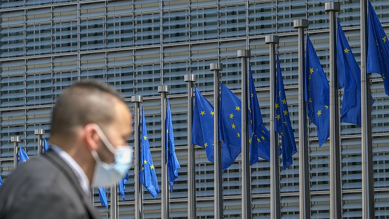 El PIB de la eurozona retrocedió un 3,6% en el primer trimestre y el empleo cayó dos décimas