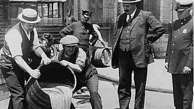 Documentos RNE - La Ley Seca, el fracaso de la Prohibición - 12/06/20 - escuchar ahora