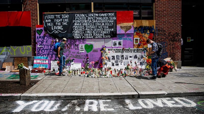 La "Zona autónoma libre de policías": los manifestantes consiguen que los agentes se retiren de un barrio de Seattle