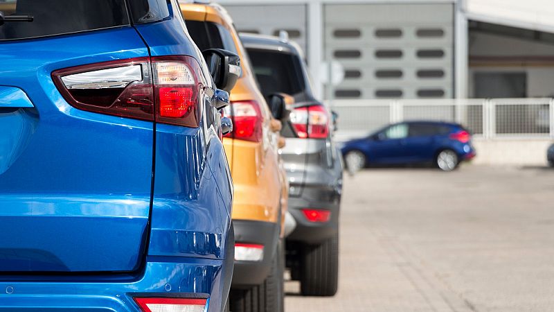 Comprar un coche eficiente y entregar uno de más de 10 años: los requisitos para acceder a las ayudas del automóvil