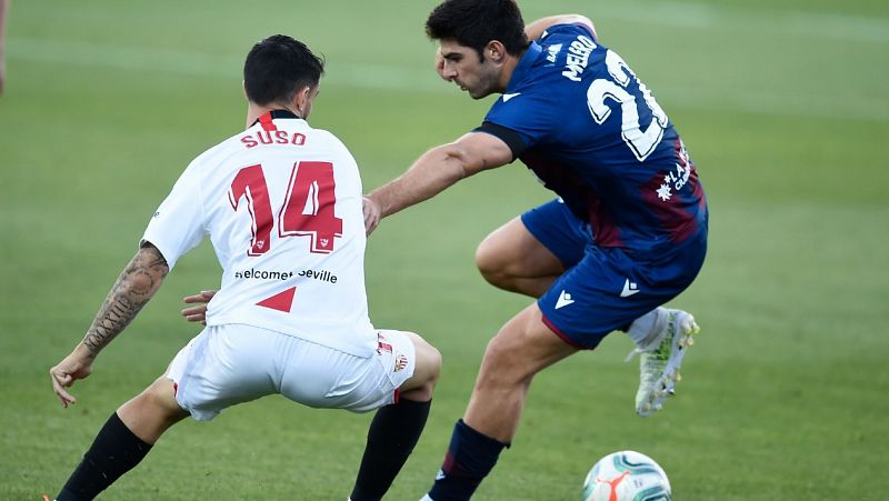 El Levante logra el empate ante el Sevilla gracias a un autogol de Diego Carlos