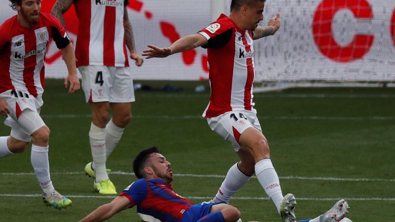 El Eibar no consigue alejarse del descenso tras su empate ante el Athletic