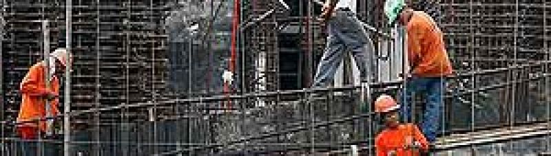 La confianza del consumidor cae 1,4  puntos en noviembre por las peores perspectivas de empleo