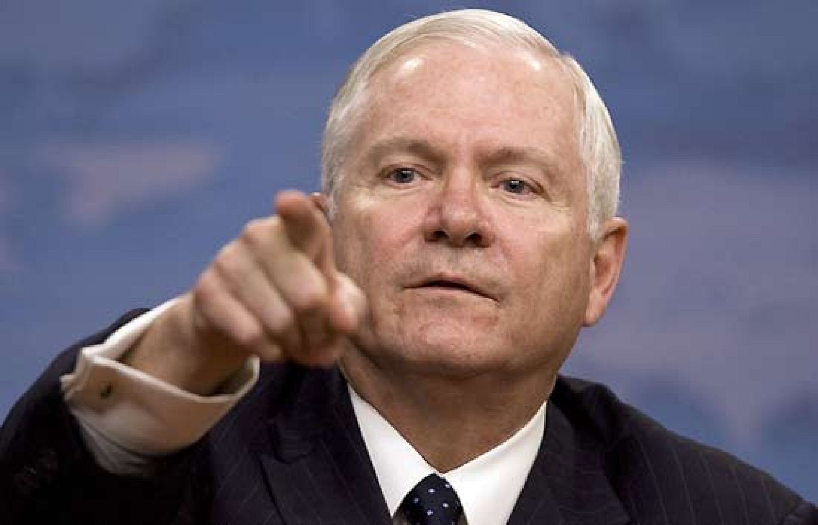 Robert Gates afirma que sus diferencias con Obama no son irreconciliables | Ver