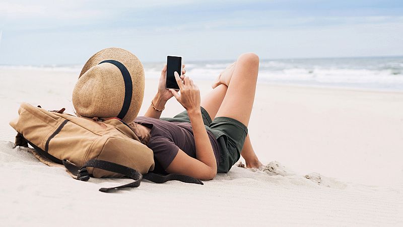 Las 'apps' que te harán la vida más fácil durante este verano de pandemia