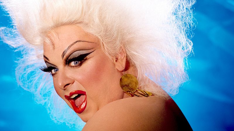 Divine, la drag irreverente, es la nueva musa de Loewe