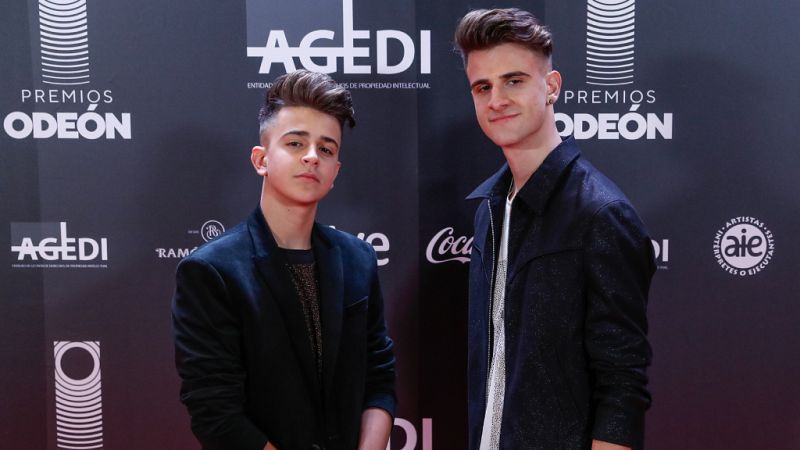 Adexe y Nau, protagonistas del primer concierto emitido en directo desde el Wizink Center de Madrid