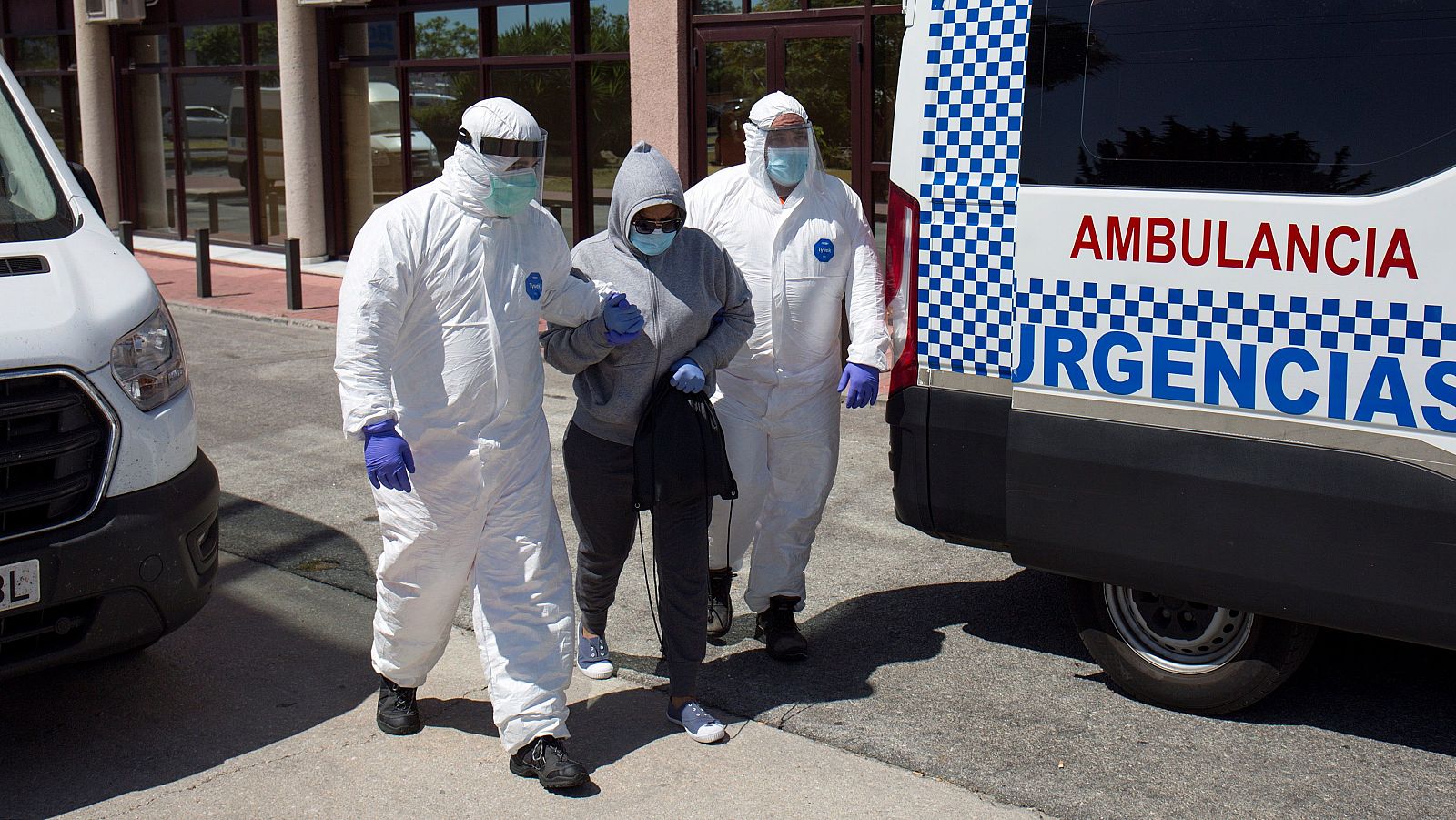 Coronavirus - Huesca y Málaga, los focos de contagio que más preocupan - RTVE.es - Telediario 1 | Ver