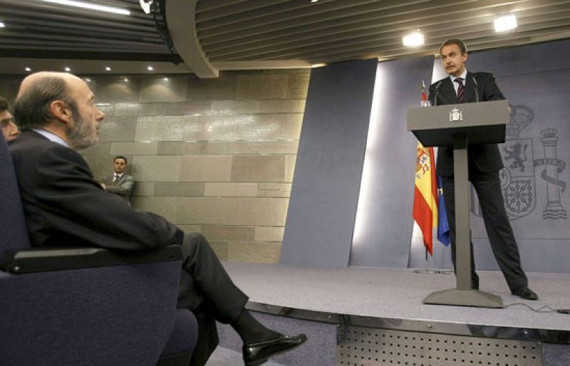 Zapatero expresa su "firme determinación" a realizar la Y vasca tras el asesinato de Uría