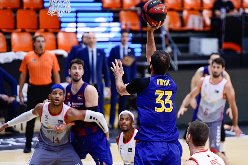 El Barça saca músculo ante el Burgos y jugará la final de la ACB contra el Baskonia