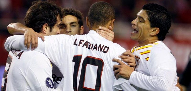 El Sevilla gana sin despeinarse