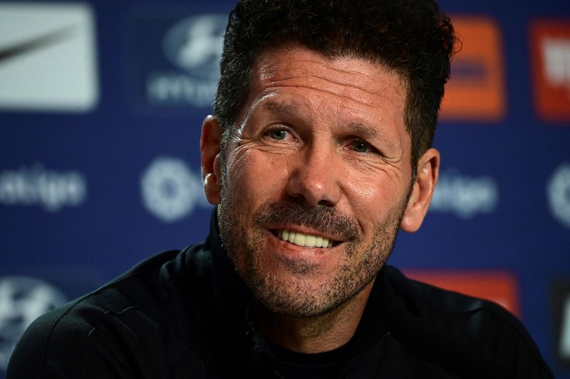 Simeone: "Llorente no es Messi pero juega como si le fuera la vida"