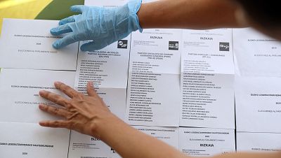 Ms de 450 contagiados con coronavirus no podrn votar el domingo en Galicia y Pas Vasco