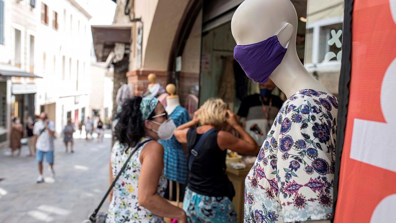 Andalucía, Aragón, Asturias, Navarra y La Rioja se suman a la mascarilla obligatoria