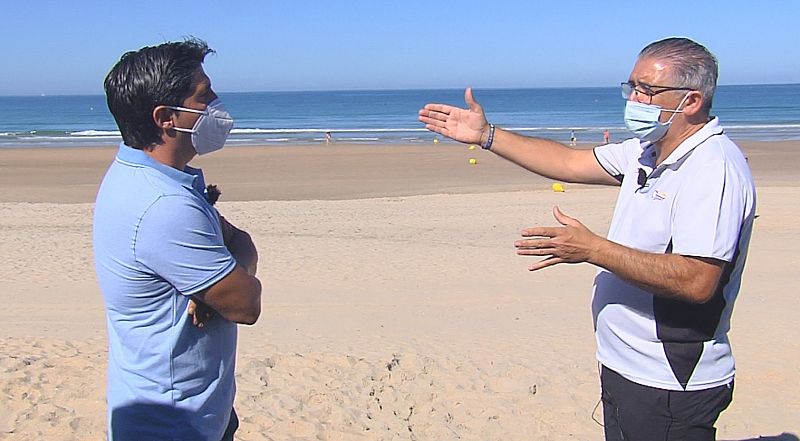 Escapada de azul mar y verde montaña en 'Comando al sol'