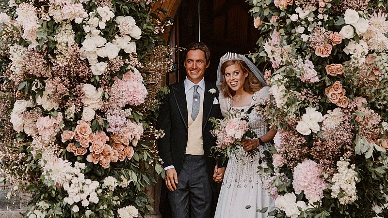 Las fotos de la boda secreta de Beatriz de York y Edoardo Mapelli