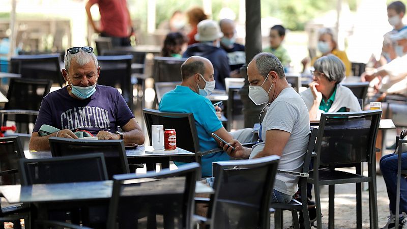 Madrid anuncia medidas la próxima semana y apunta a limitaciones en terrazas y al ocio nocturno