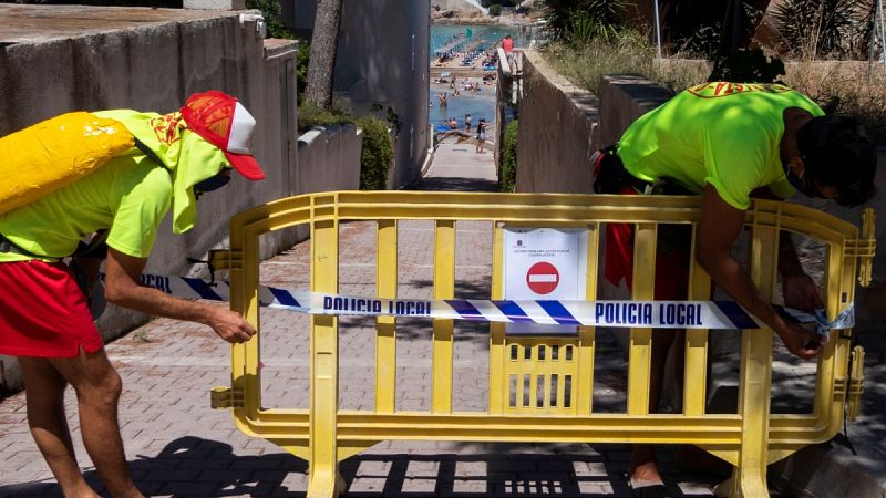 Vuelta a las fases y restricciones: España se enfrenta a los brotes con el temor de una segunda ola de COVID-19