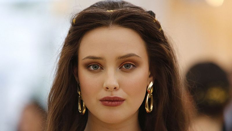 Así han sido las primeras reacciones sobre Katherine Langford en la nueva serie de Netflix 'Maldita' ('Cursed')