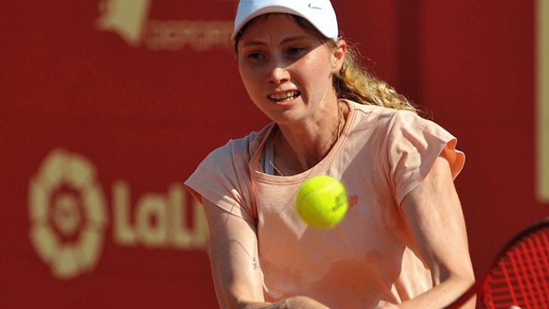 Sara Sorribes y Cristina Bucsa jugarán la final en Castellón tras vencer a Lara Arruabarrena y Eva Guerrero