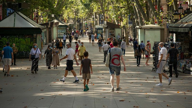 Sanidad no cree que España esté ante una segunda ola pero avisa: "Claramente se ha bajado la guardia"