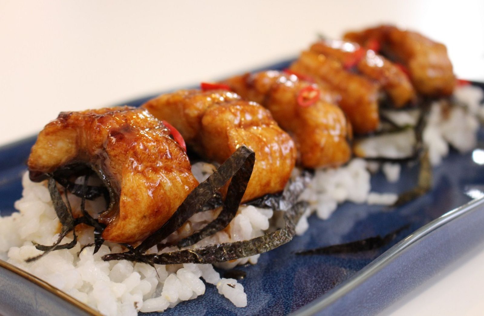 Anguila laqueada | Ver