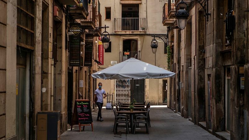 El TSJC levanta el cierre obligatorio para bares y restaurantes a medianoche frente a la decisión del Govern